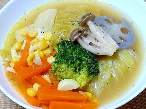 彩り野菜も一緒にロールキャベツ